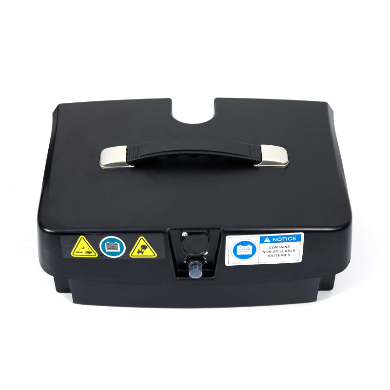 YL-02 Skuter Mobiliti 4 Roda Ringan untuk Warga Emas, Menampilkan Tempat Duduk Pusing 360°