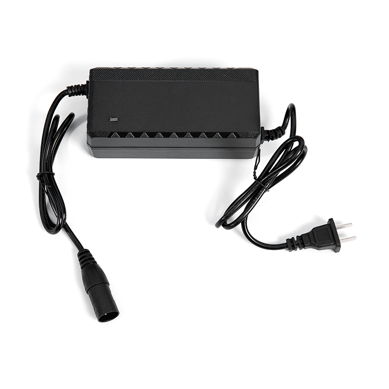 YL-985S 4 Roda Ringan Mudah Alih Lipat Perjalanan Skuter Berkuasa Elektrik